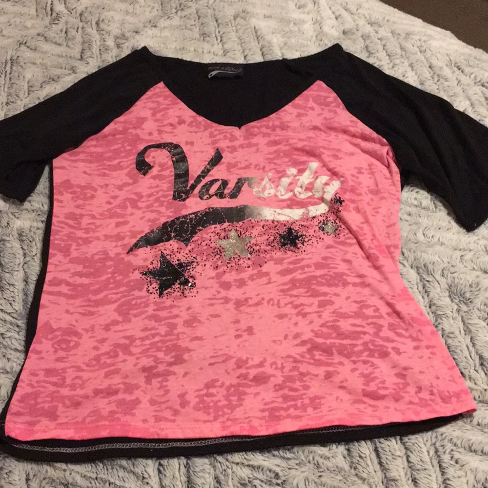 Tee shirt
